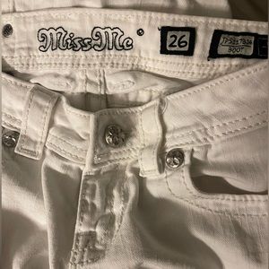 MissMe bootcut white jeans size 26